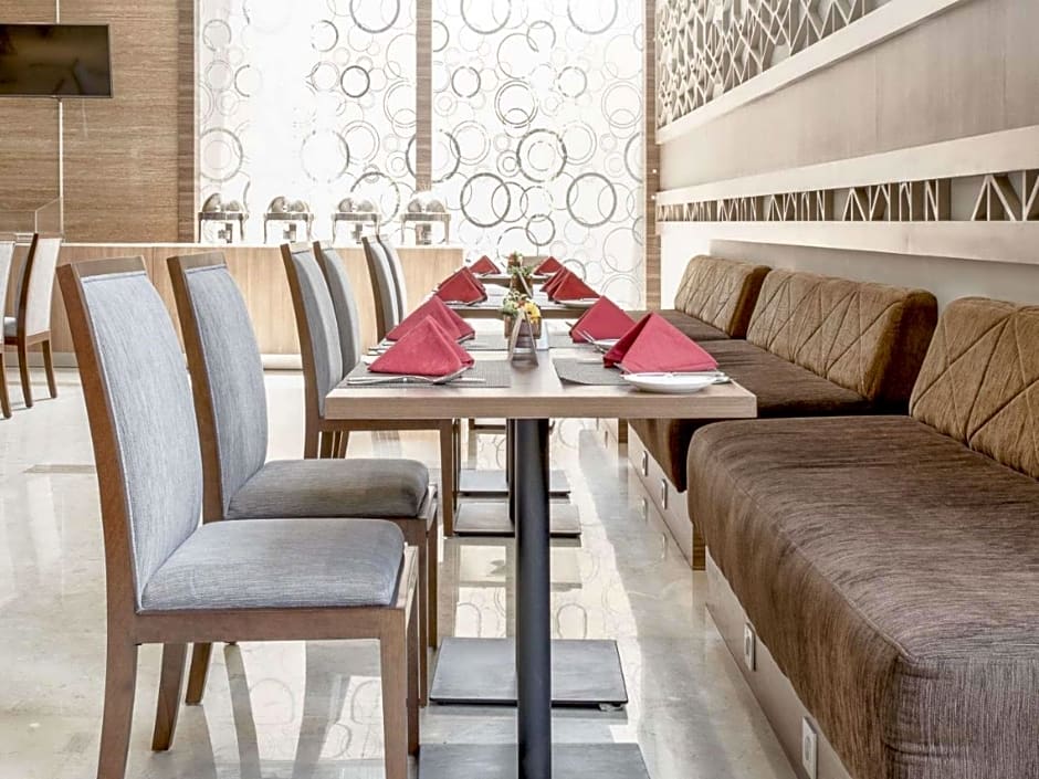 Hotel Grandhika Iskandarsyah