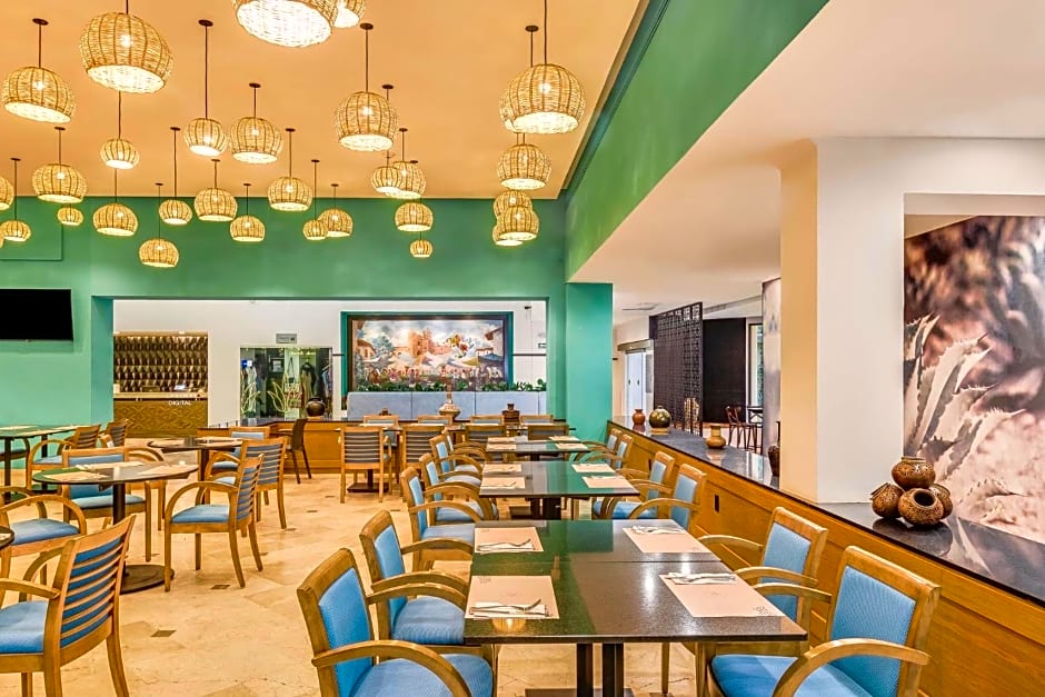Fiesta Inn Oaxaca