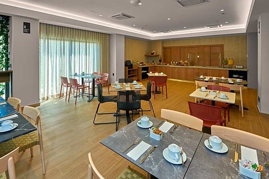 City Express Plus by Marriott Mazatlan