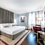 Glimpse Hotel