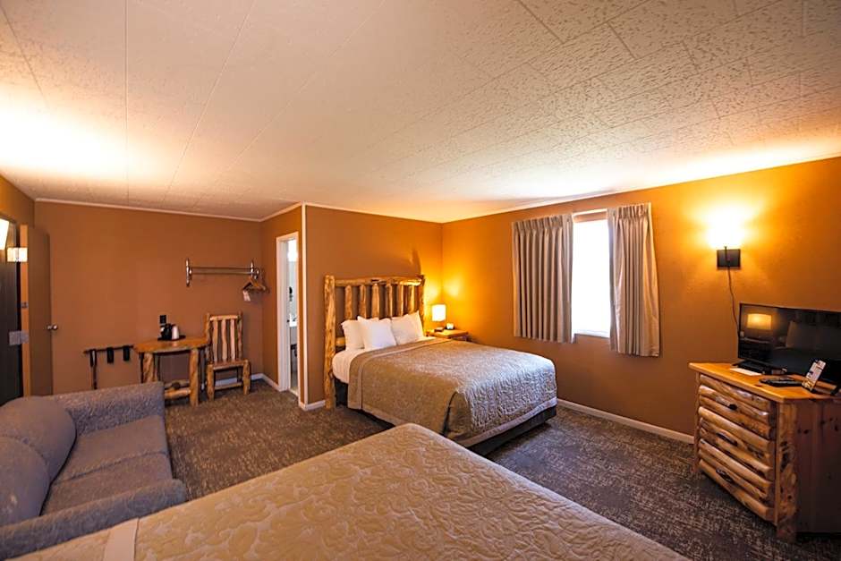 Super 8 by Wyndham Bridgeview of Mackinaw City