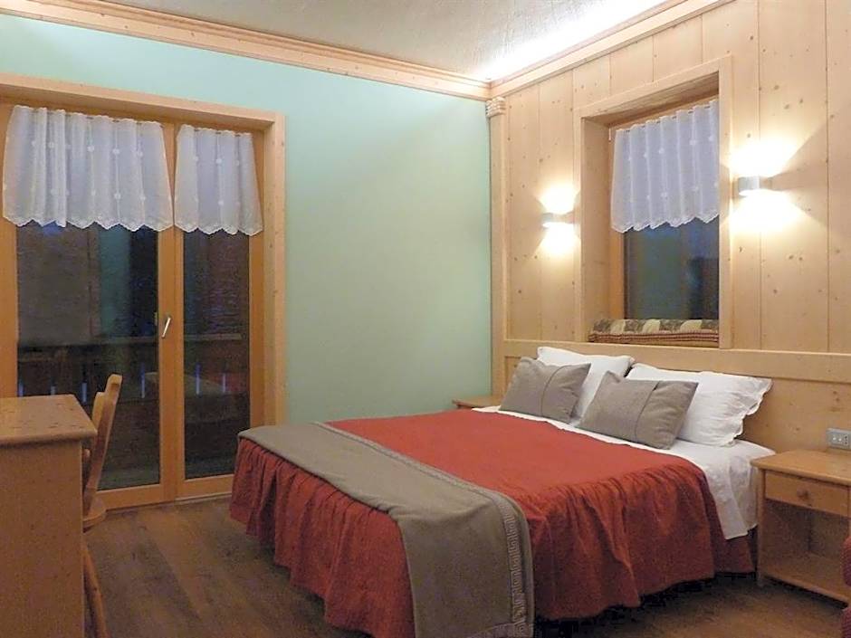 Albergo Chalet Lago Antorno