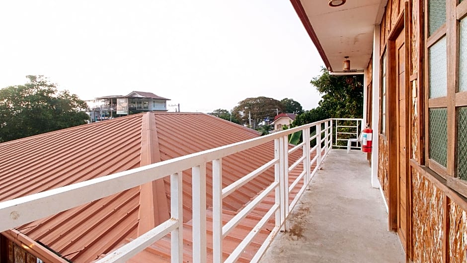 RedDoorz @ Camp Saint John Hotel La Union