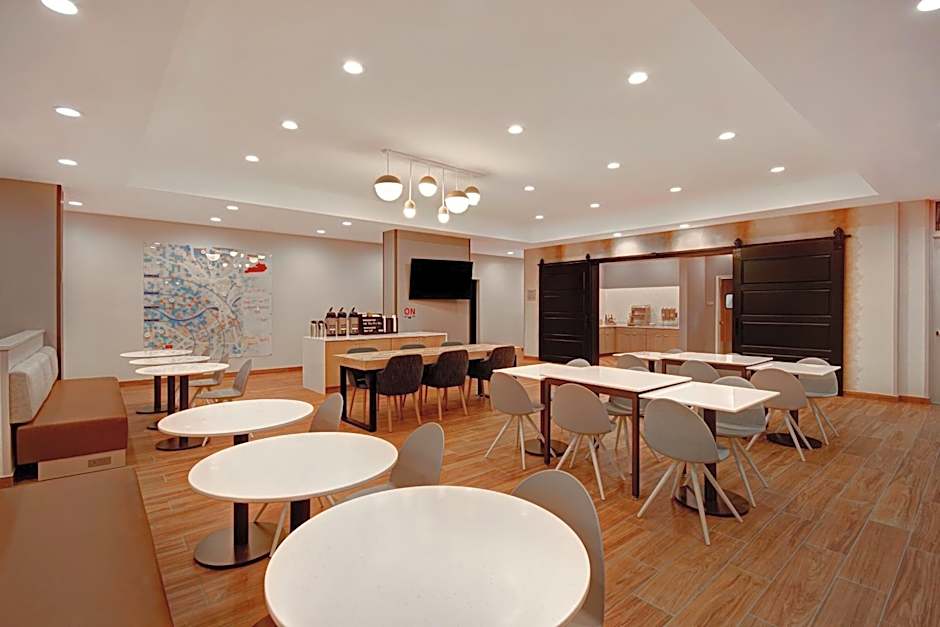 TownePlace Suites by Marriott Cincinnati Airport South