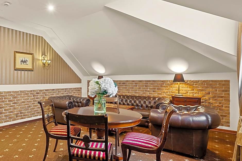 Hotel Diament Arsenal Palace Katowice - Chorzów