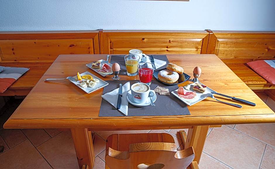 Albergo Caravasc