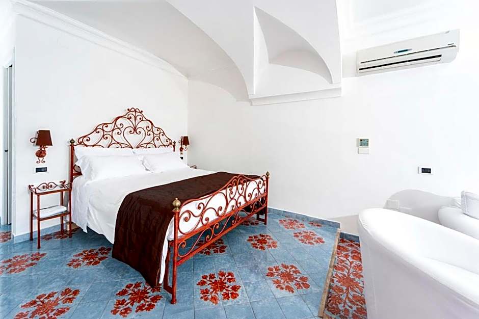 Regina Cristina Hotel