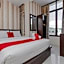 RedDoorz Plus @ Paal 2 Manado