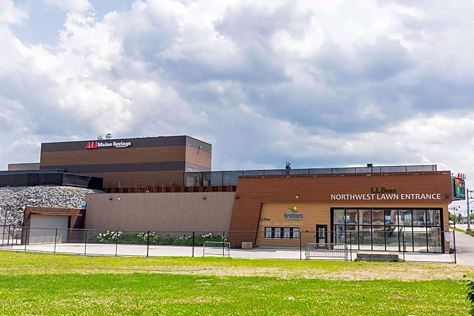 Fireside Inn and Suites Bangor