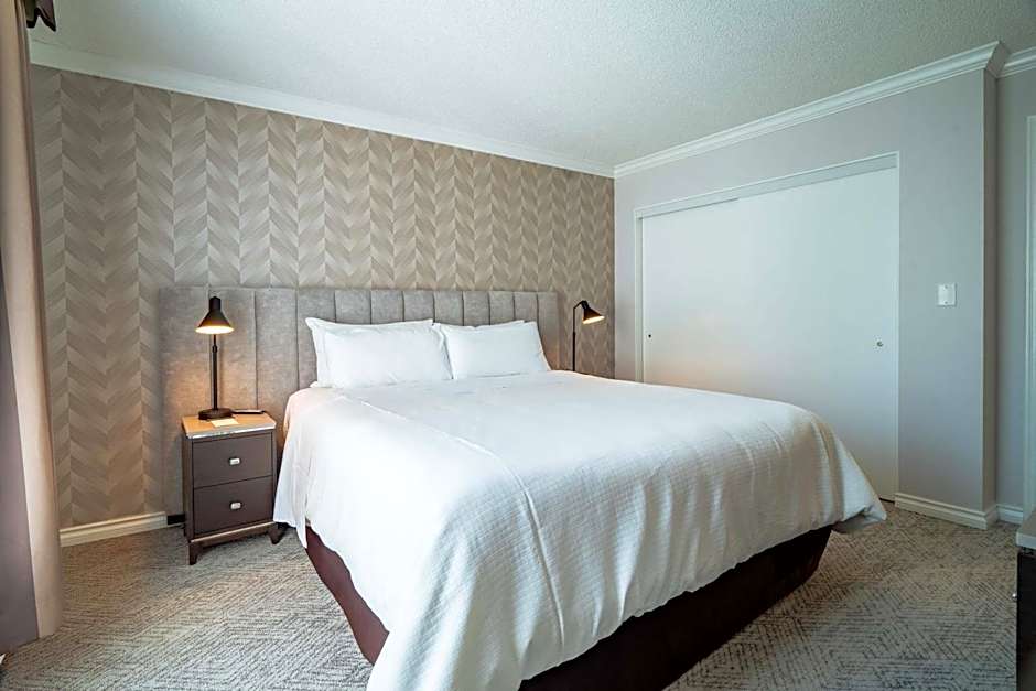 La Grande Residence at the Sutton Place Hotel