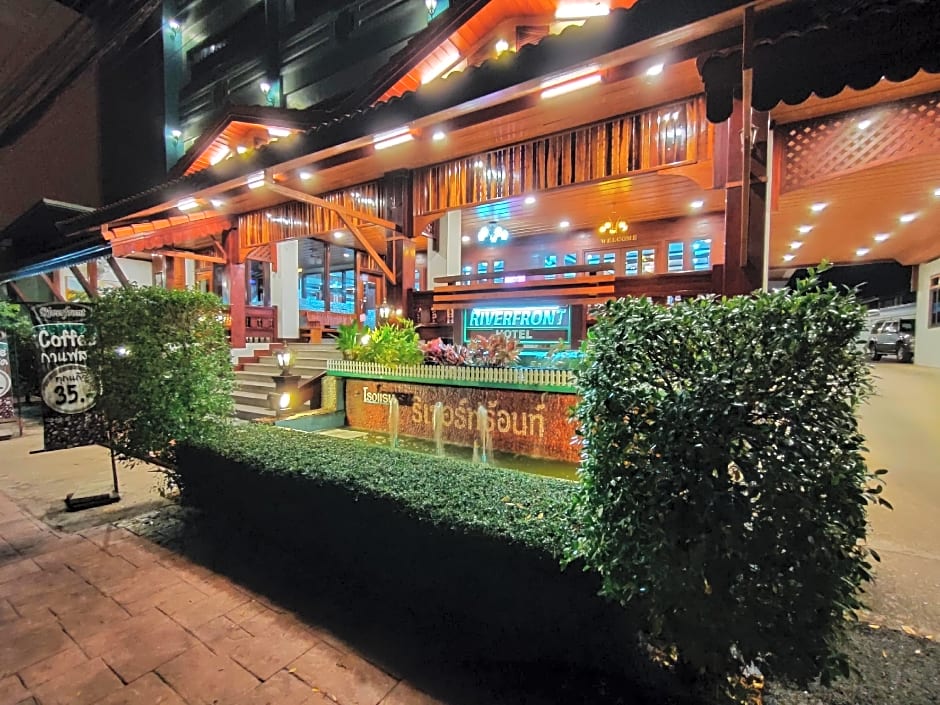 Riverfront Hotel Mukdahan