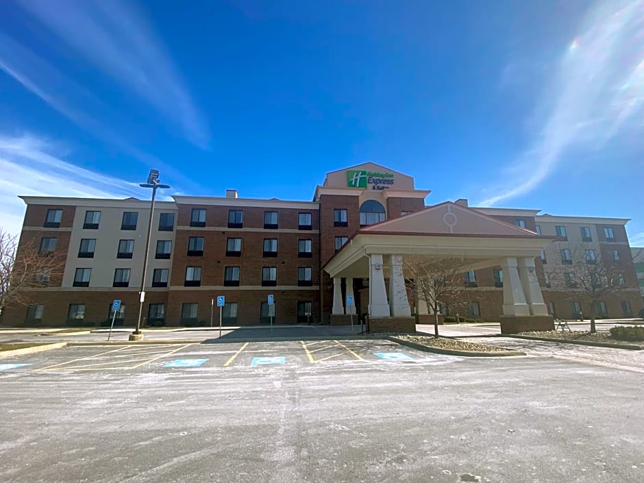 Holiday Inn Express And Suites Detroit North-Troy