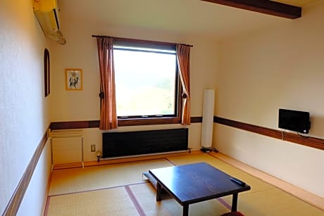 Japanese-Style Twin Room