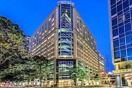 Courtyard by Marriott Charlotte City Center