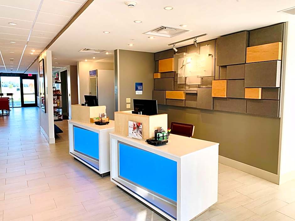 Holiday Inn Express And Suites Middletown By IHG