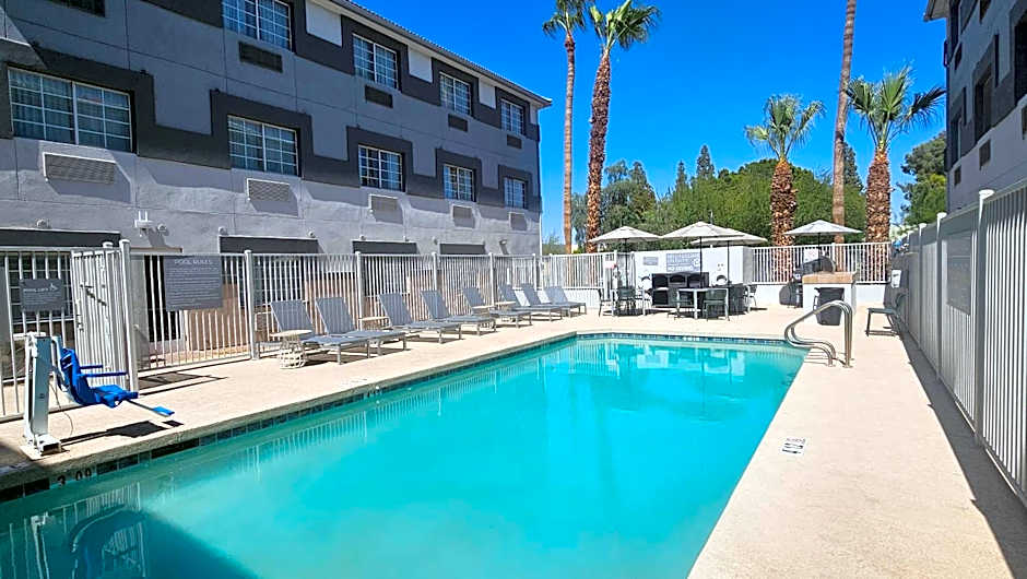 Spark by Hilton Tempe Phoenix Airport