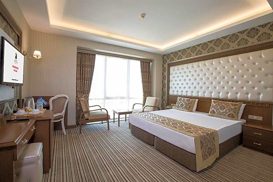 Grand Altuntas Hotel