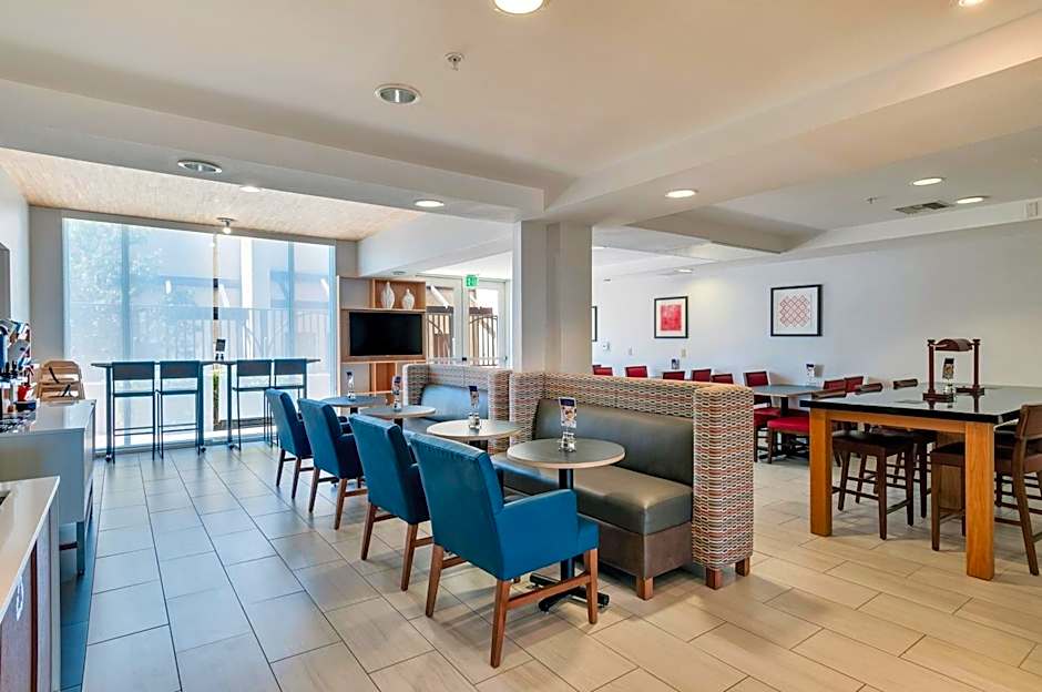 Holiday Inn Express Hotel & Suites Banning By IHG