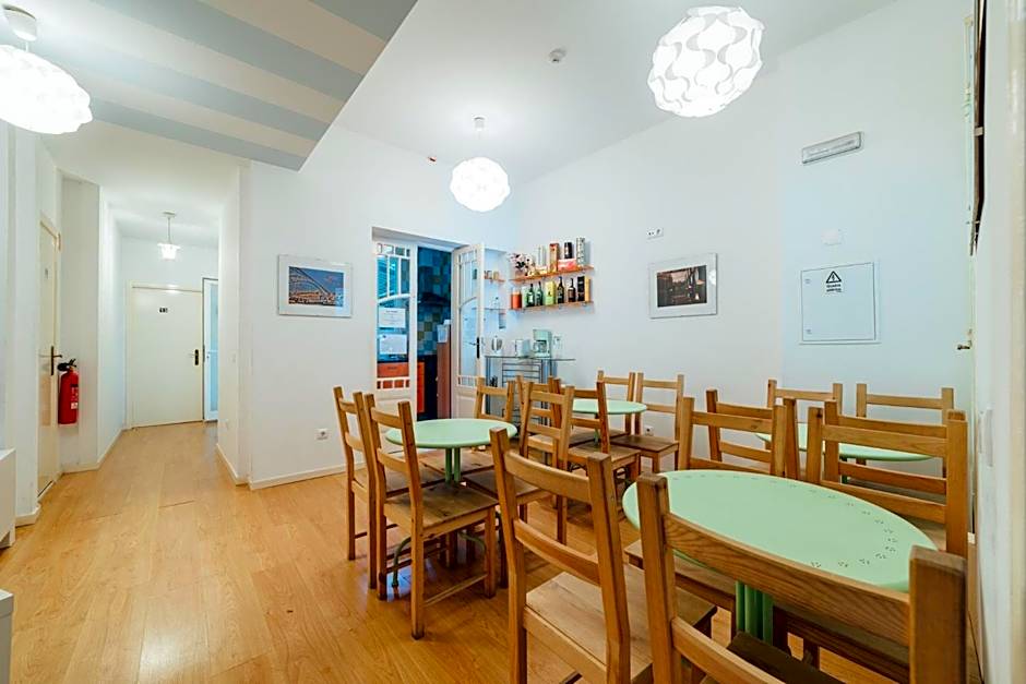 SwissPorto Guest House