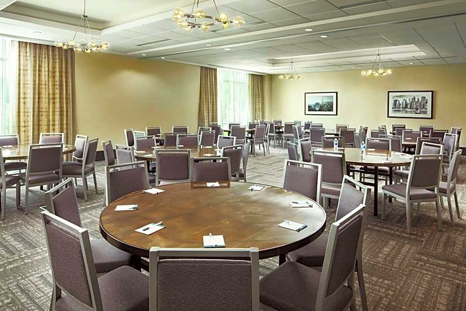 Homewood Suites By Hilton Teaneck Glenpointe