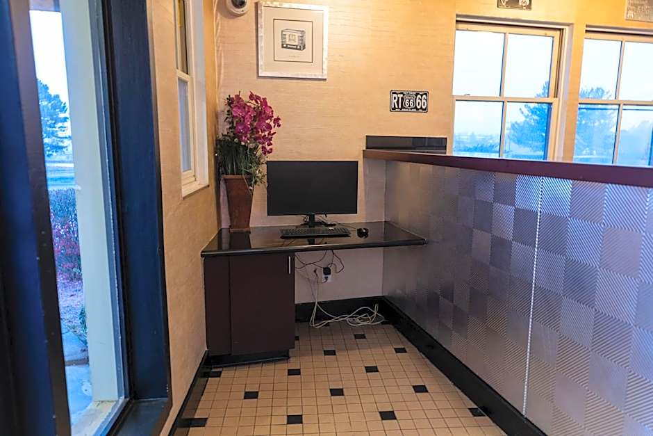 Kings House Motor Hotel, a Dazzler Select by Wyndham