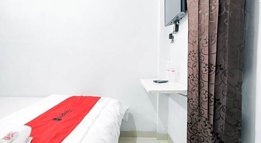 RedDoorz near Jalan Perintis Kemerdekaan Lampung
