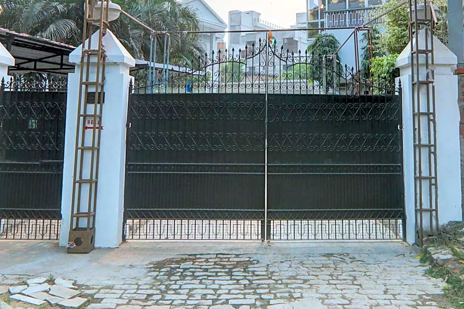 Hotel O Flagship Adbhut Moment Hotel