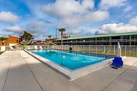 Econo Lodge Lake City-North