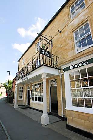 Fleur de Lys Bampton