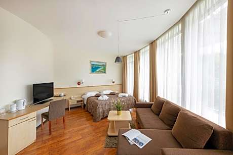 Studio with Balcony