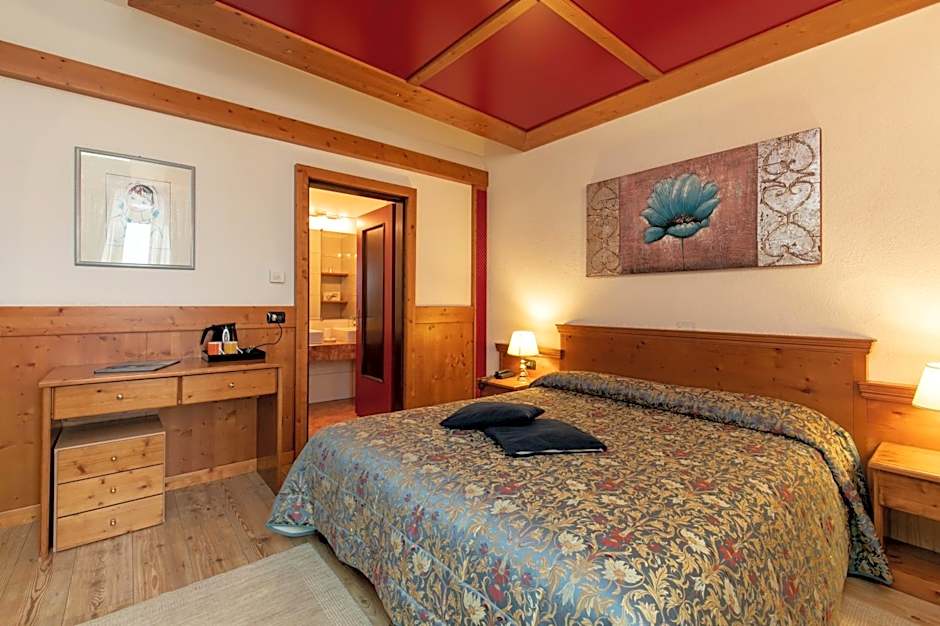 G. Hotel Des Alpes (Classic since 1912)