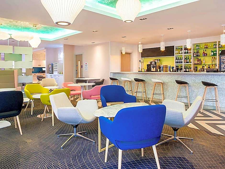 ibis Styles London Heathrow Airport