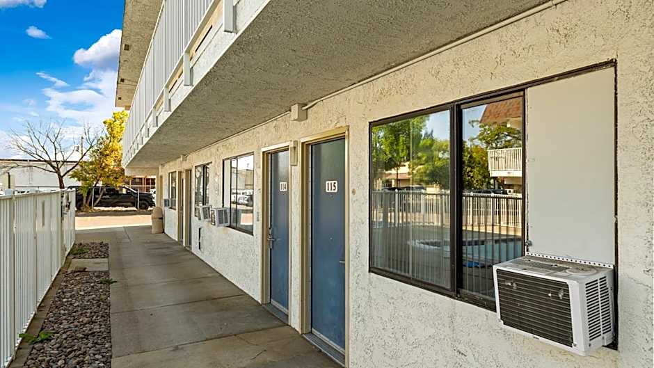 Motel 6-Kalispell, MT