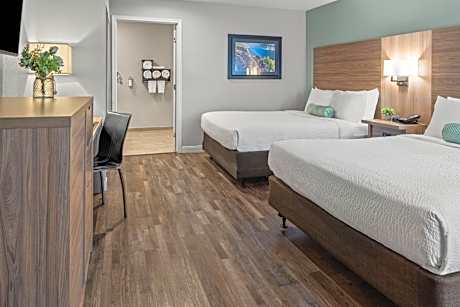 Queen Room with Two Queen Beds - Disability Access