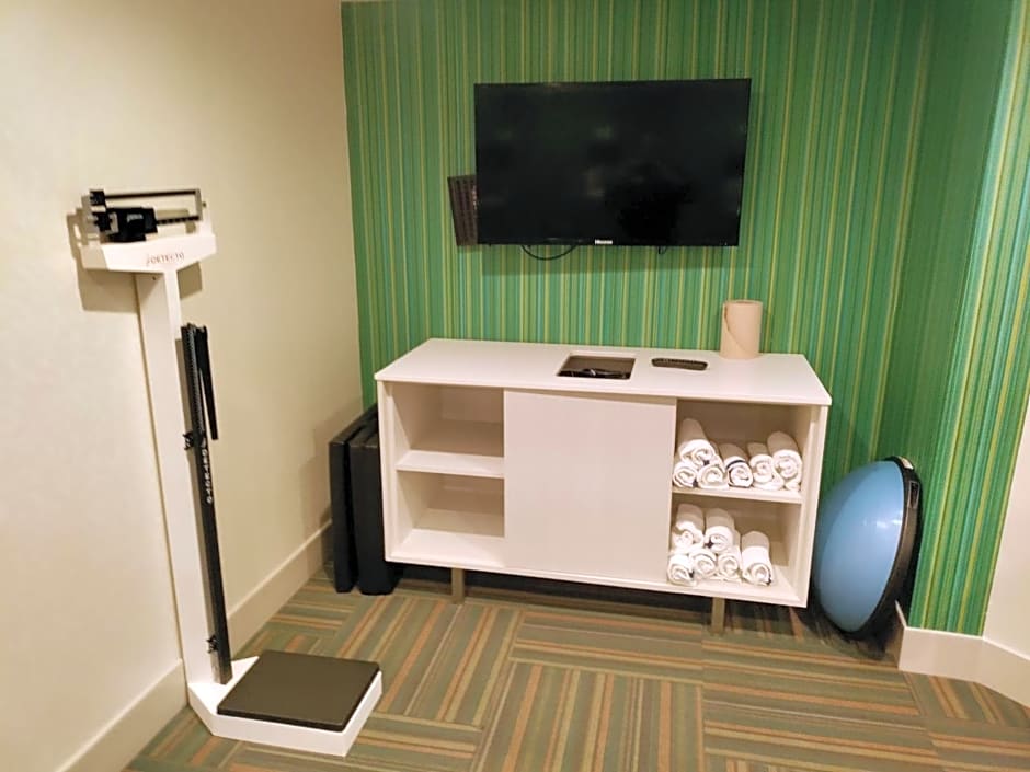 Holiday Inn Express Newberg - Wine Country by IHG