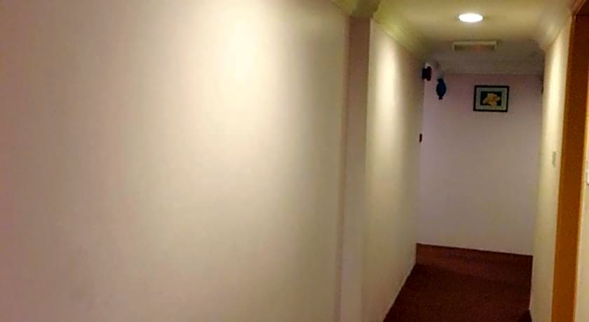 SkyGlobal Hotel