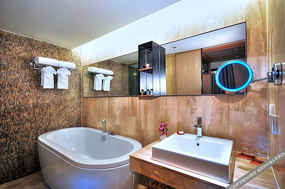 Arcadia Suites Bangkok