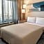 Courtyard by Marriott Long Beach Airport