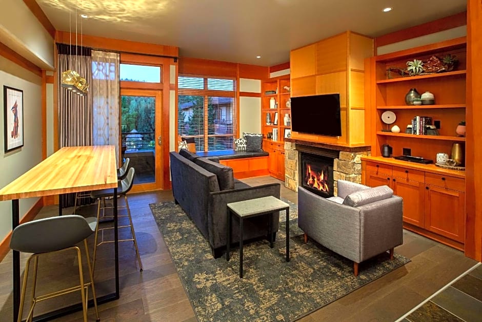Willows Lodge