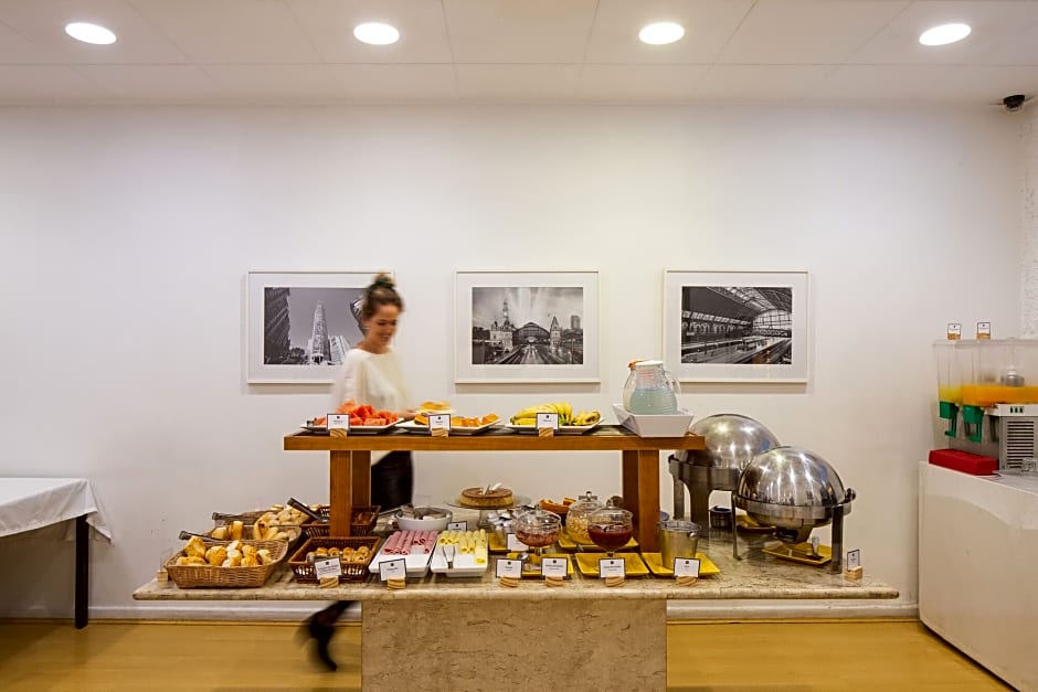 Rojas All Suites Hotel