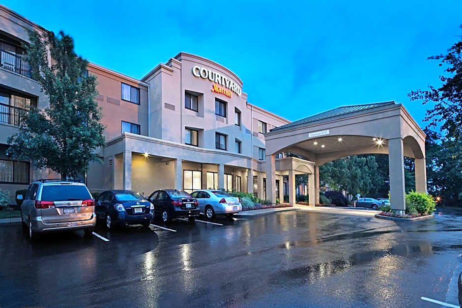 Courtyard by Marriott Providence Warwick