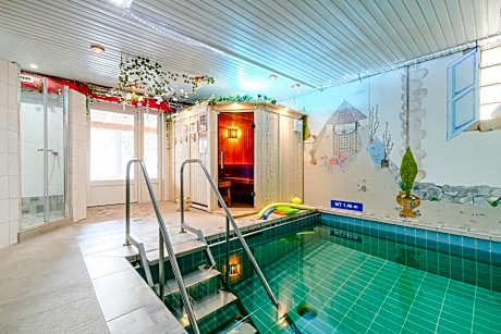Hotel Paidion