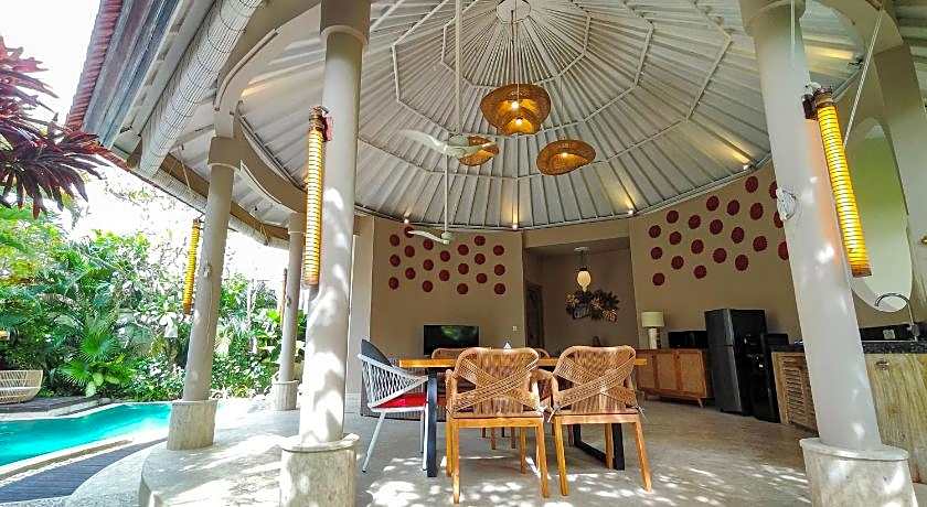 Seminyak Square Hotel And Villas