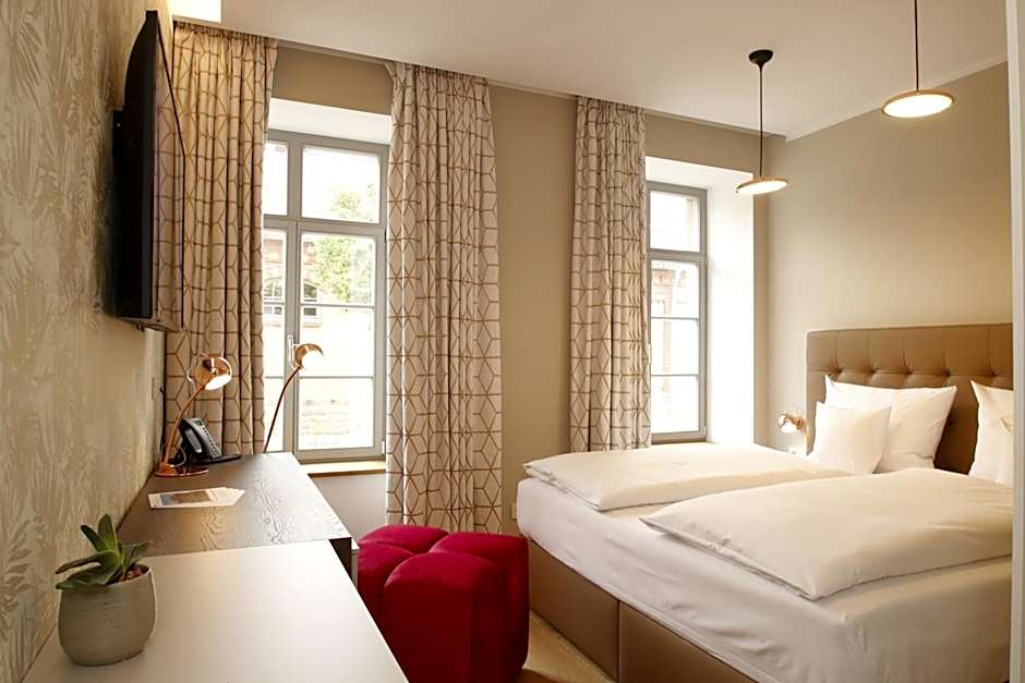 Amelie No 1 Hotel & Appartements