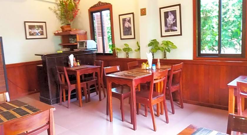 Pakhongthong Villa Saynamkhan Vat Nong