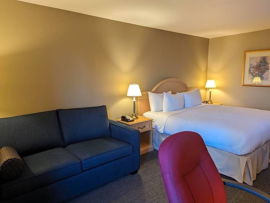 Nomad Hotel & Suites