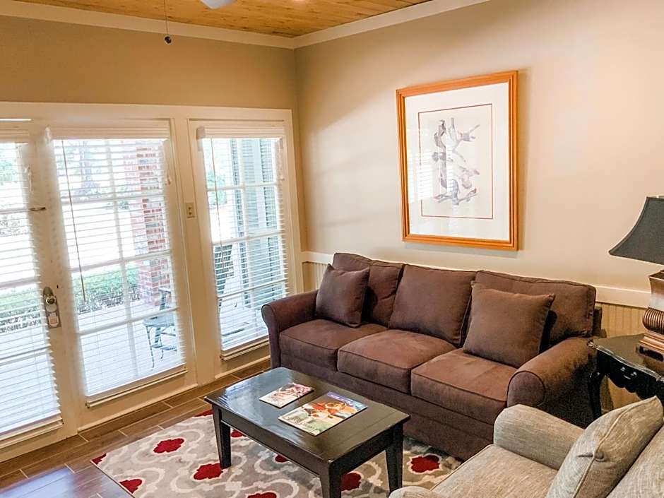 The Lodge at The Bluffs