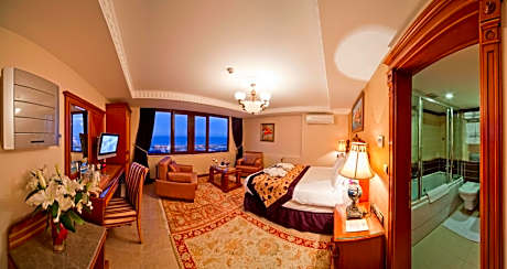 Executive Room with Balcony, Sea view or Hagia Sophia view