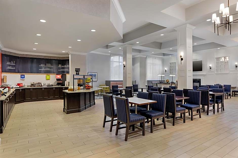 Hampton Inn & Suites Albany-Downtown