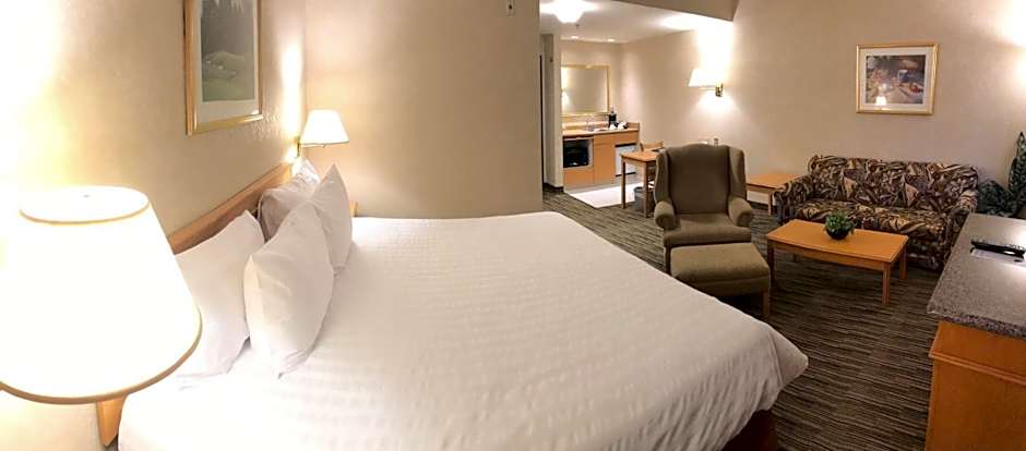 Humphry Inn And Suites